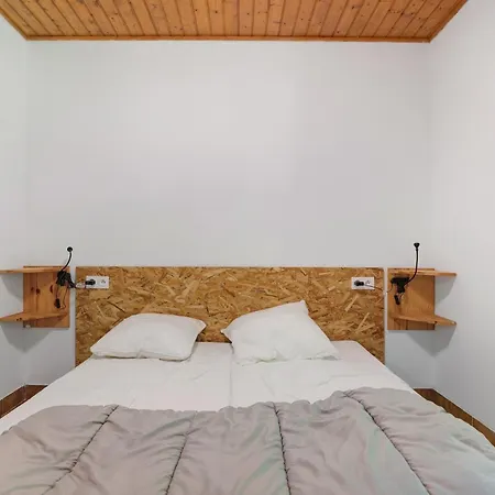 7.les Rossignols Option Clim-4 Pers Feriehus *